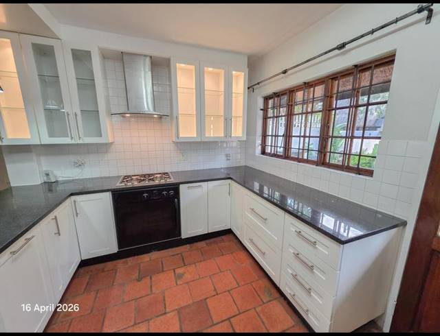 3 BEDROOM HOUSE FOR SALE IN SUNNINGHILL